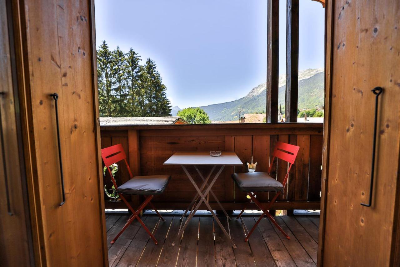 Lessy - Centre Village - Aravistour Apartment